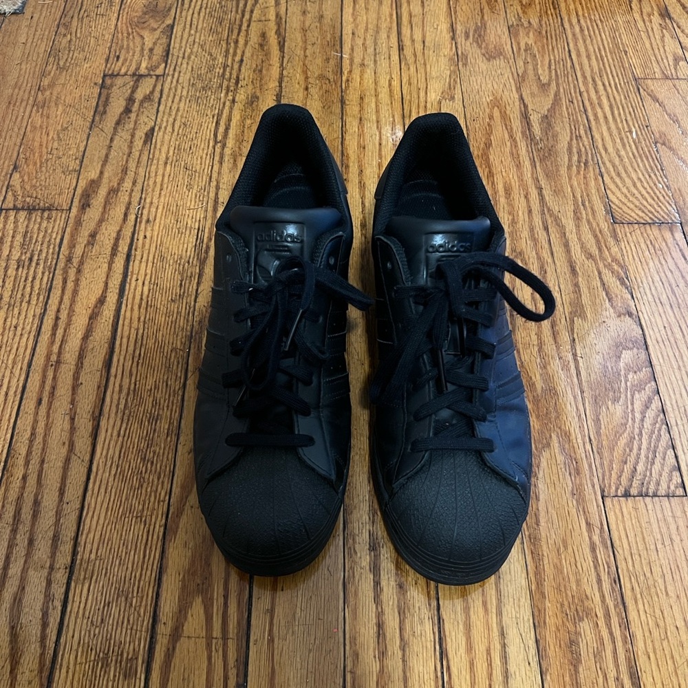 Adidas Superstar Triple Black Mens Sneakers Size 11.5